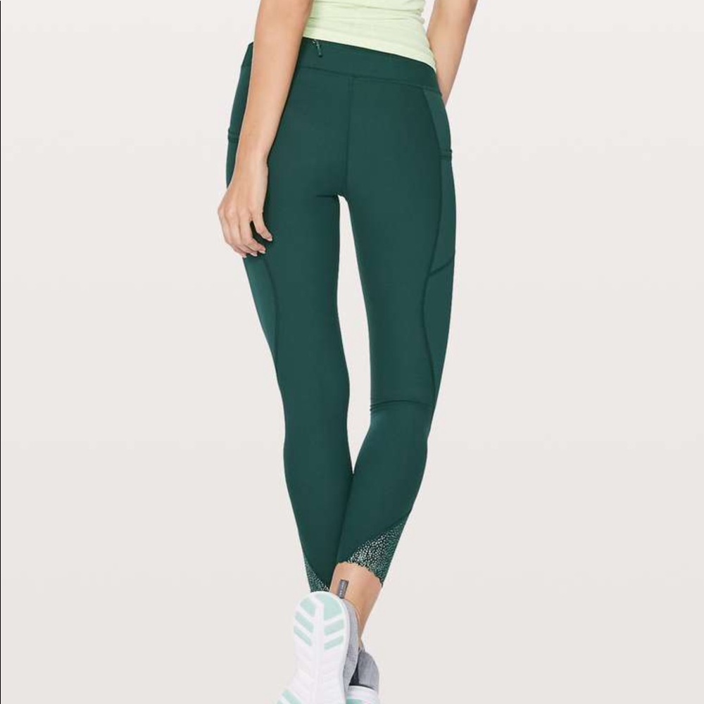 NWT Lululemon Tight Stuff Tight II SUBM sz 8 - Picture 4 of 4